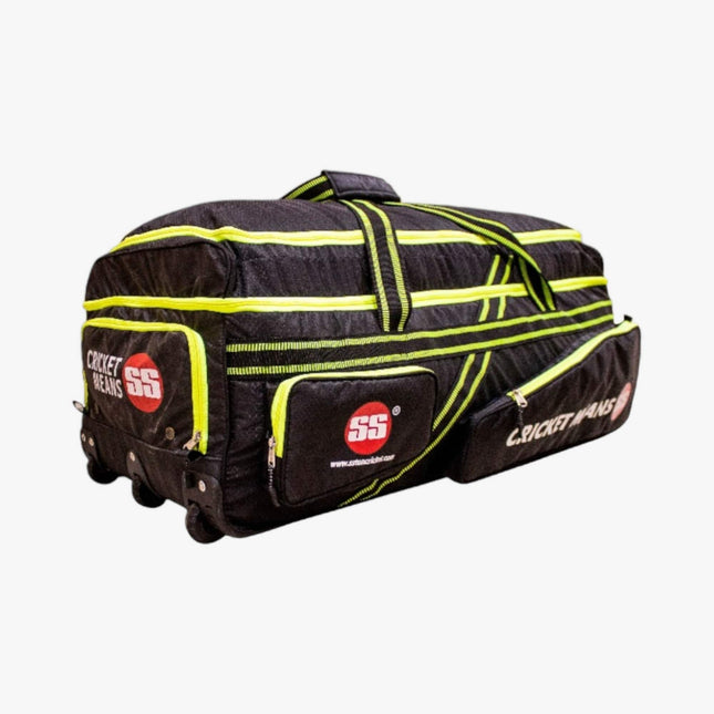 SS Pro Player Cricket Kit Bag (Wheel)