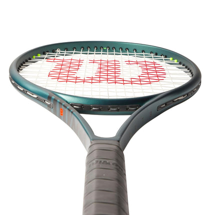Wilson Blade 100UL V9 Tennis Racquet (Unstrung)