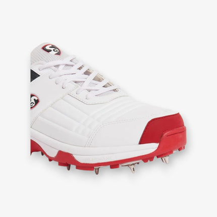 SG Savage Spikes 1.0 Cricket Shoes
