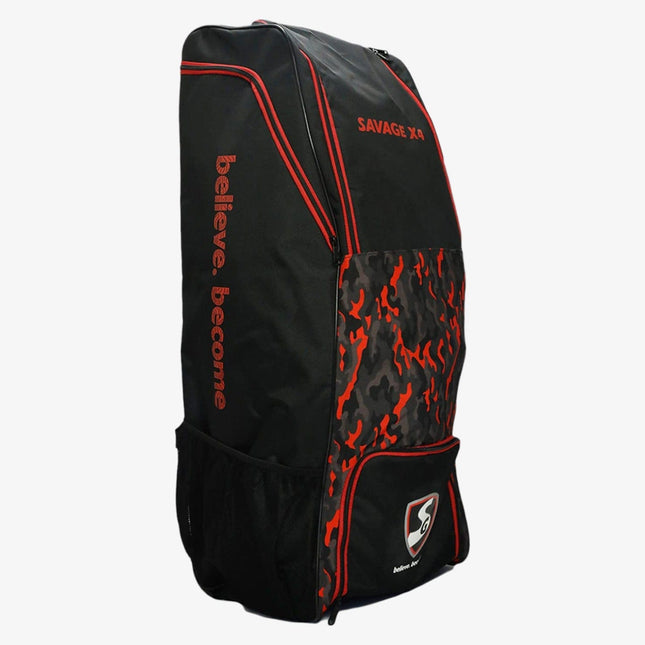 SG 22 Savage X4 Wheelie Kit Bag   Kit Bag Cricket Kitbag