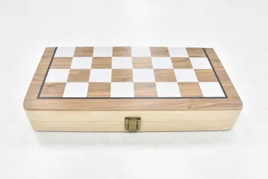 Veera Wooden Magnetic Chess Board