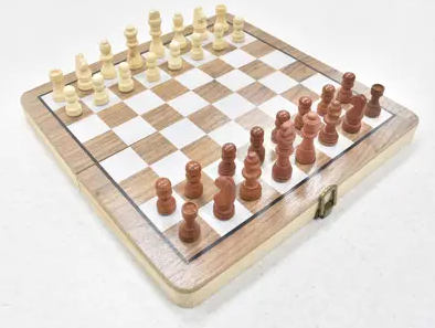 Veera Wooden Magnetic Chess Board
