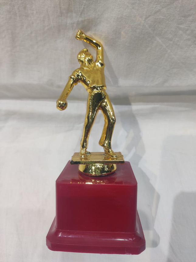 Trophy Cricket Bowler Idol