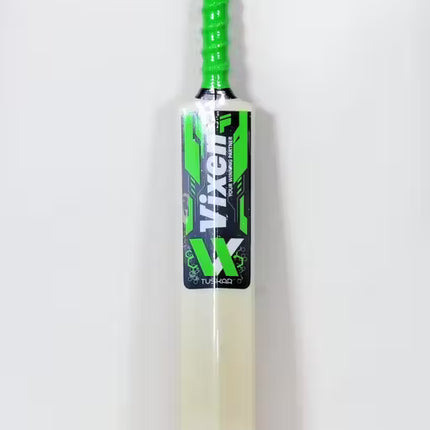 Vixen Plastic Cricket Bat Tuskar