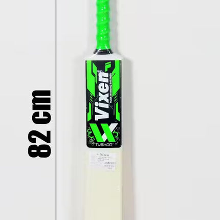 Vixen Plastic Cricket Bat Tuskar